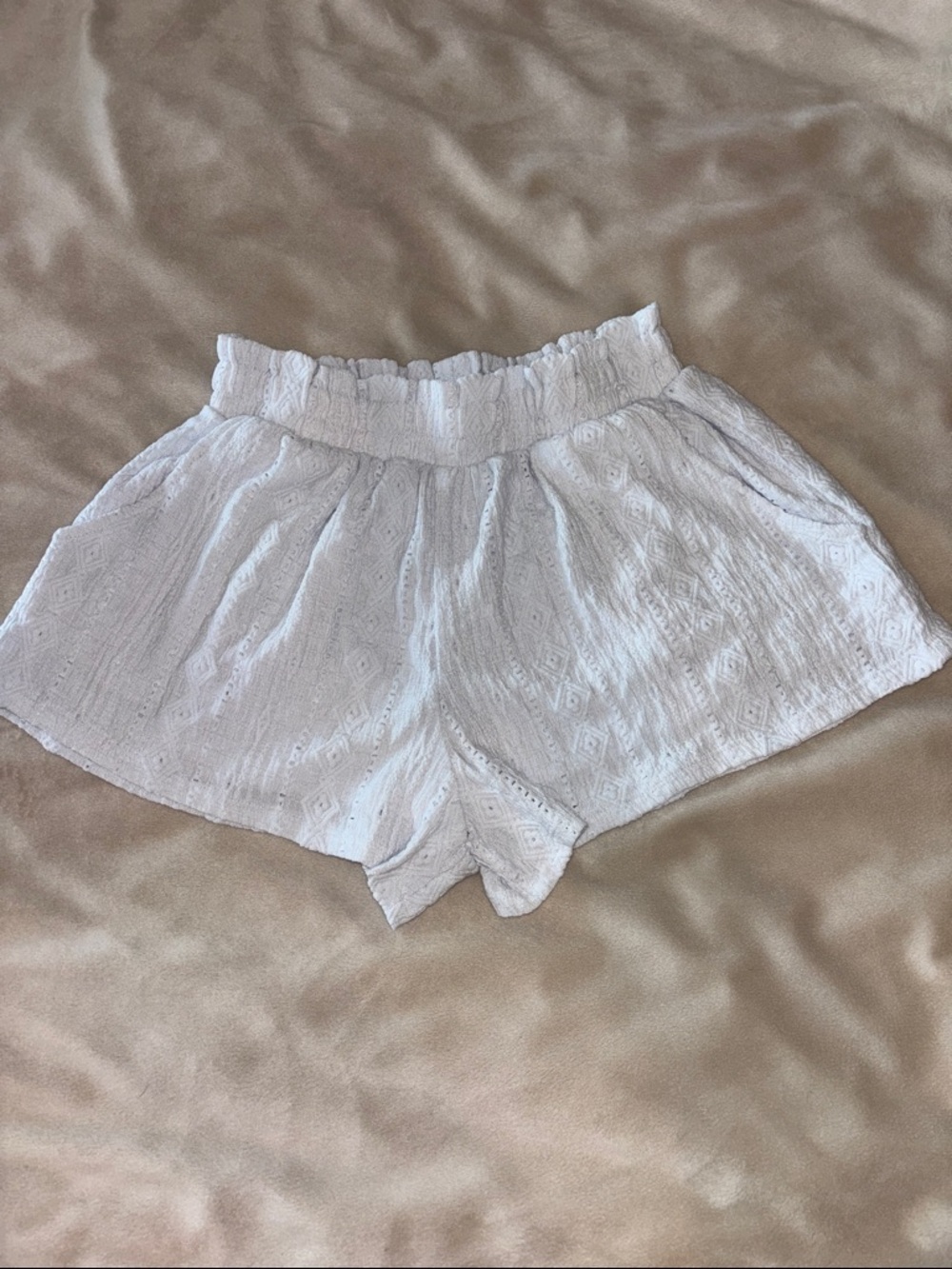 Derek Heart White Eyelet Elastic-Waist Kids Shorts